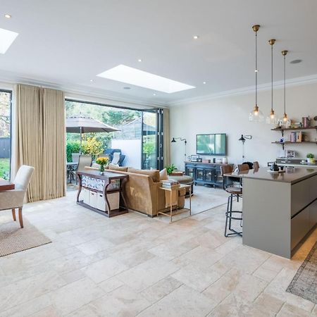 Breathtaking Putney Home With Gorgeous Garden Річмонд Екстер'єр фото