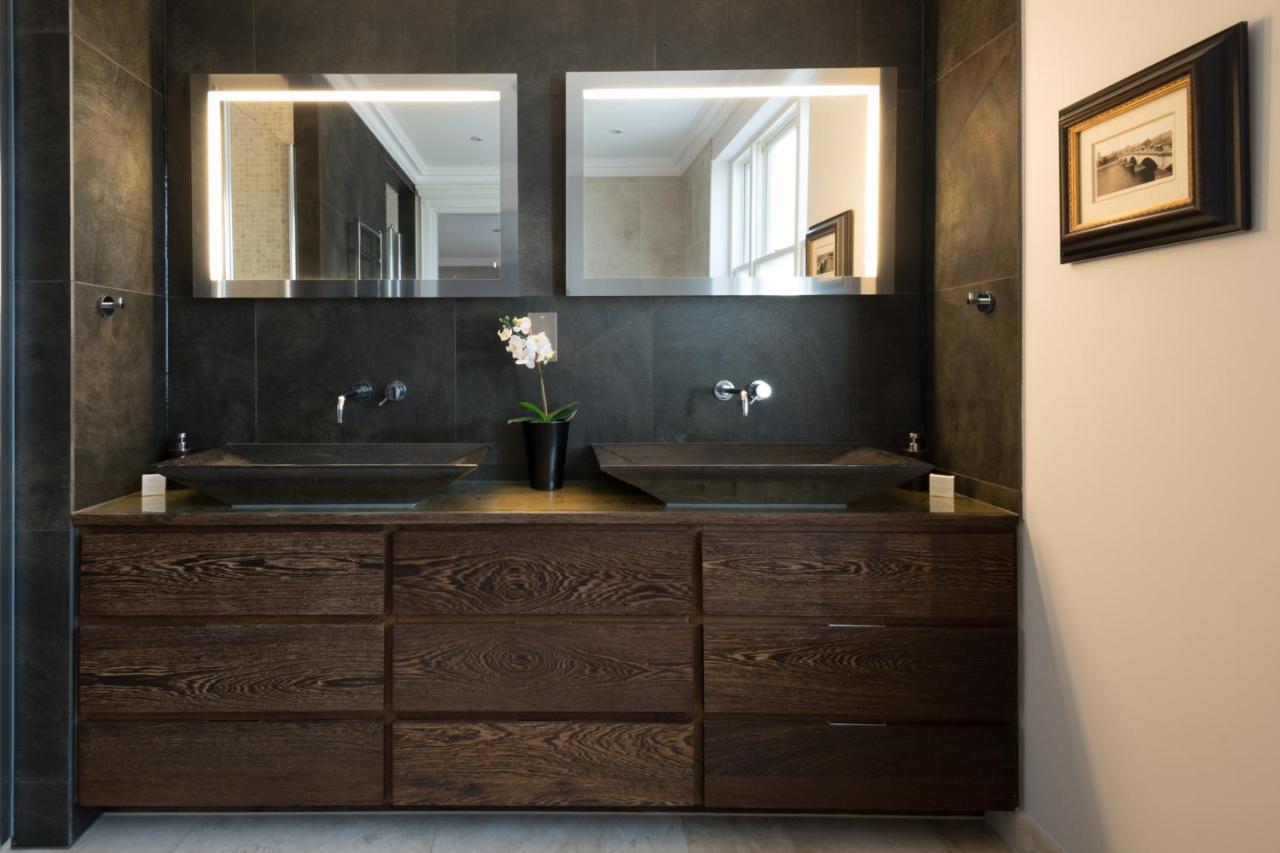 Breathtaking Putney Home With Gorgeous Garden Річмонд Екстер'єр фото