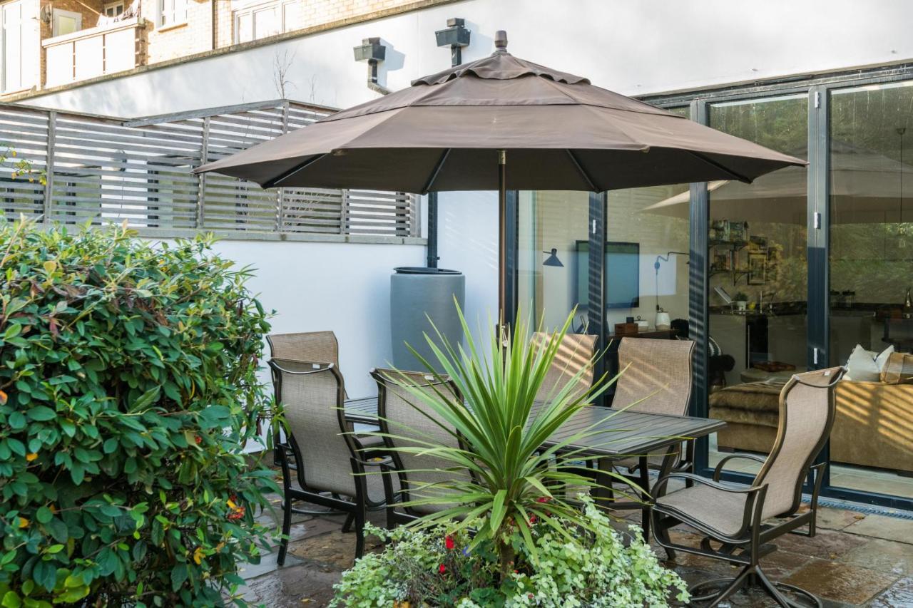 Breathtaking Putney Home With Gorgeous Garden Річмонд Екстер'єр фото