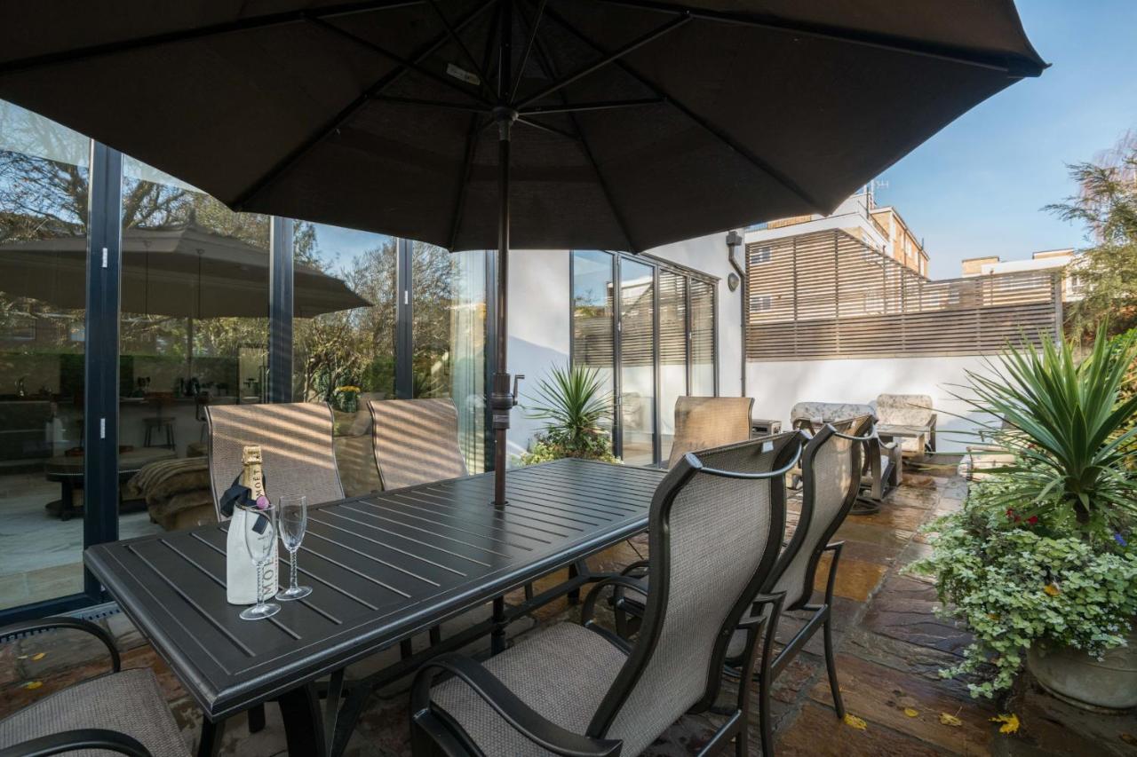 Breathtaking Putney Home With Gorgeous Garden Річмонд Екстер'єр фото