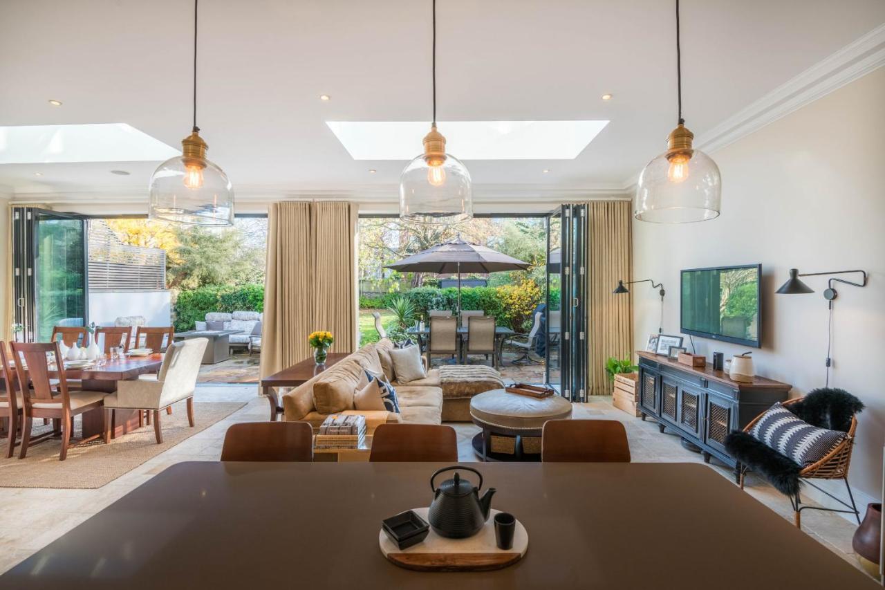 Breathtaking Putney Home With Gorgeous Garden Річмонд Екстер'єр фото