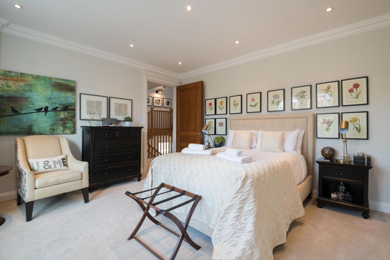 Breathtaking Putney Home With Gorgeous Garden Річмонд Екстер'єр фото